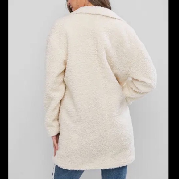 Zaful faux fur fuzzy coat - Picture 8 of 12